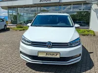 Gebraucht VW Touran Highline 150 PS (110 kW) 2023 Weiß Van / Kleinbus