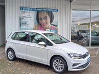 Gebraucht VW Golf VII Comfortline 110 PS (80 kW) 2018 Weiß metallic Van / Kleinbus