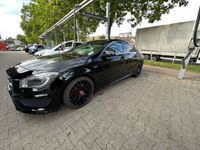 gebraucht Mercedes CLA250 SonderausstattungSport 4MATIC DCT Sport