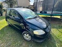 Gebraucht VW Fox 54 PS (39 kW) 2007 Schwarz Kleinwagen