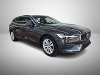 Gebraucht Volvo V60 163 PS (119 kW) 2024 Grau Kombi