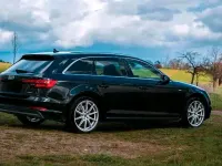 Gebraucht Audi A4 190 PS (139 kW) 2016 Schwarz Kombi