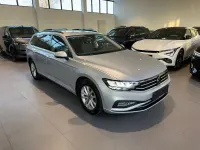 Gebraucht VW Passat Business 150 PS (110 kW) 2022 Silber Kombi