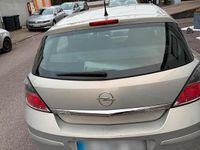Gebraucht Opel Astra 102 PS (75 kW) 2007 Silber Kleinwagen