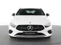 Gebraucht Mercedes A200 Advanced 163 PS (119 kW) 2025 Weiß Limousine