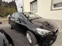 Gebraucht BMW 218 Active Tourer Advantage 136 PS (100 kW) 2015 Schwarz Van / Kleinbus