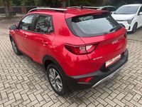Neu Kia Stonic Vision 79 PS (58 kW) 2025 (beg) signalrot metallic SUV