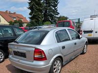 Gebraucht Opel Astra 101 PS (74 kW) 2002 Silber Limousine
