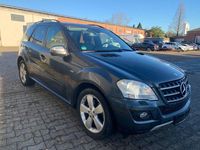 Gebraucht Mercedes ML300 190 PS (139 kW) 2009 Grau SUV