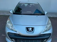 Gebraucht Peugeot 207 120 PS (88 kW) 2008 Silber Limousine