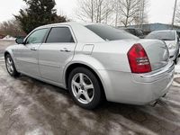 Gebraucht Chrysler 300C 218 PS (160 kW) 2009 Silber Limousine
