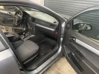 Second-hand Opel Astra 125 CP (91 kW) 2006 Gri Break