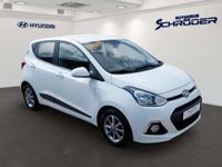 gebraucht Hyundai i10 1.2 Benzin Style mit Allwetterreifen