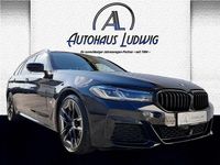 Gebraucht BMW 530 M Sport 286 PS (210 kW) 2023 M carbonschwarz metallic Kombi
