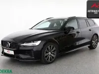 Gebraucht Volvo V60 341 PS (250 kW) 2021 Onyx black Kombi