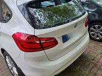 Gebraucht BMW 218 Active Tourer Advantage 150 PS (110 kW) 2017 Weiß Van / Kleinbus