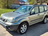 Gebraucht Nissan X-Trail Comfort 114 PS (83 kW) 2003 Grau SUV