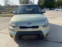 Gebraucht Kia Soul Attract 126 PS (92 kW) 2010 Grün SUV