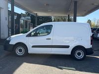 Gebraucht Peugeot Partner Premium 75 PS (55 kW) 2017 Weiß Van / Kleinbus