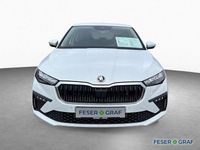 Neu Skoda Scala Comfort 116 PS (85 kW) 2026 Moon weiss perleffekt Kleinwagen
