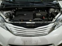 Gebraucht Toyota Sienna 295 PS (216 kW) 2015 Weiß Van / Kleinbus