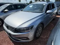 Gebraucht VW Passat 150 PS (110 kW) 2023 Scale silver metallic Kombi