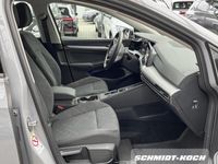 gebraucht VW Golf VIII 1.0 eTSI DSG Life RFK LED-PLUS NAVI GJR
