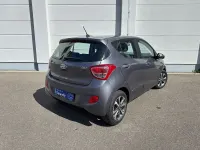 Gebraucht Hyundai i10 Style 87 PS (63 kW) 2015 Grau Kleinwagen