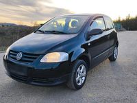 Second-hand VW Fox 54 CP (39 kW) 2006 Negru Hatchback