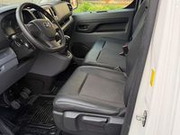Gebraucht Toyota Proace 150 PS (110 kW) 2021 Weiß Van / Kleinbus