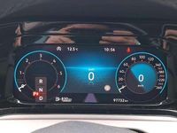 Gebraucht VW Golf VIII Life 150 PS (110 kW) 2022 Weiß Kombi