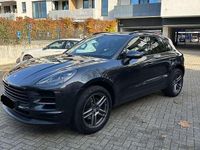 Gebraucht Porsche Macan Basis 245 PS (180 kW) 2021 Grau SUV