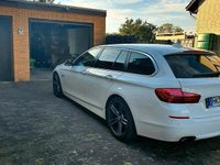 Gebraucht BMW 525 Luxury Line 218 PS (160 kW) 2014 Kombi