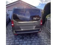 Gebraucht Mercedes V220 Edition 163 PS (119 kW) 2014 Grau Van / Kleinbus