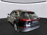 Second-hand Audi e-tron Advanced 300 kW (408 CP) 2022 Negru SUV