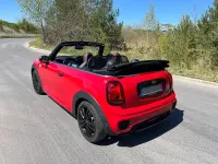 Używany Mini Cooper 136 KM (100 kW) 2018 Czerwony Hatchback