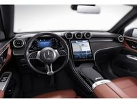 gebraucht Mercedes 200 GLC4M AVANTGARDE+DIGITAL LIGHT+AHK+PANO+360