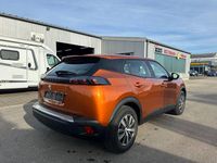 Gebraucht Peugeot e-2008 Active 100 kW (136 PS) 2021 Orange SUV