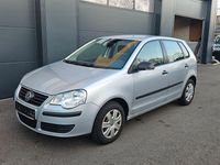Gebraucht VW Polo Trendline 64 PS (47 kW) 2005 Silber Kleinwagen
