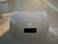 Usado VW Caddy 102 HP (75 kW) 2015 Cinzento Monovolume