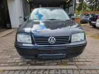 Gebraucht VW Bora 116 PS (85 kW) 2000 Schwarz Limousine