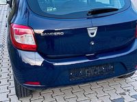 Gebraucht Dacia Sandero 72 PS (52 kW) 2013 Blau Limousine