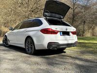 Gebraucht BMW 530 M Sport 252 PS (185 kW) 2019 Weiß Kombi