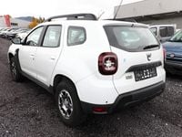 Gebraucht Dacia Duster Comfort 114 PS (83 kW) 2018 Gletscherweiß SUV