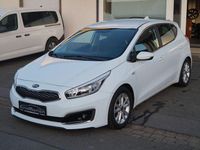 Gebraucht Kia Ceed DREAM-TEAM Edition 135 PS (99 kW) 2018 Weiß Kleinwagen