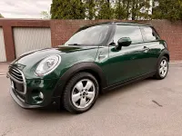 Usata Mini ONE 102 CV (75 kW) 2018 Verde Utilitaria