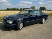 Gebraucht Mercedes 300 220 PS (161 kW) 1990 Blau Coupé