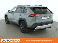 Gebraucht Toyota RAV4 Hybrid 222 PS (163 kW) 2023 Grün SUV