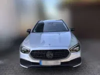 Gebraucht Mercedes E220 Avantgarde 194 PS (142 kW) 2021 Grau Kombi