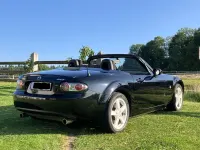 Gebraucht Mazda MX5 Emotion 126 PS (92 kW) 2007 Schwarz Cabrio